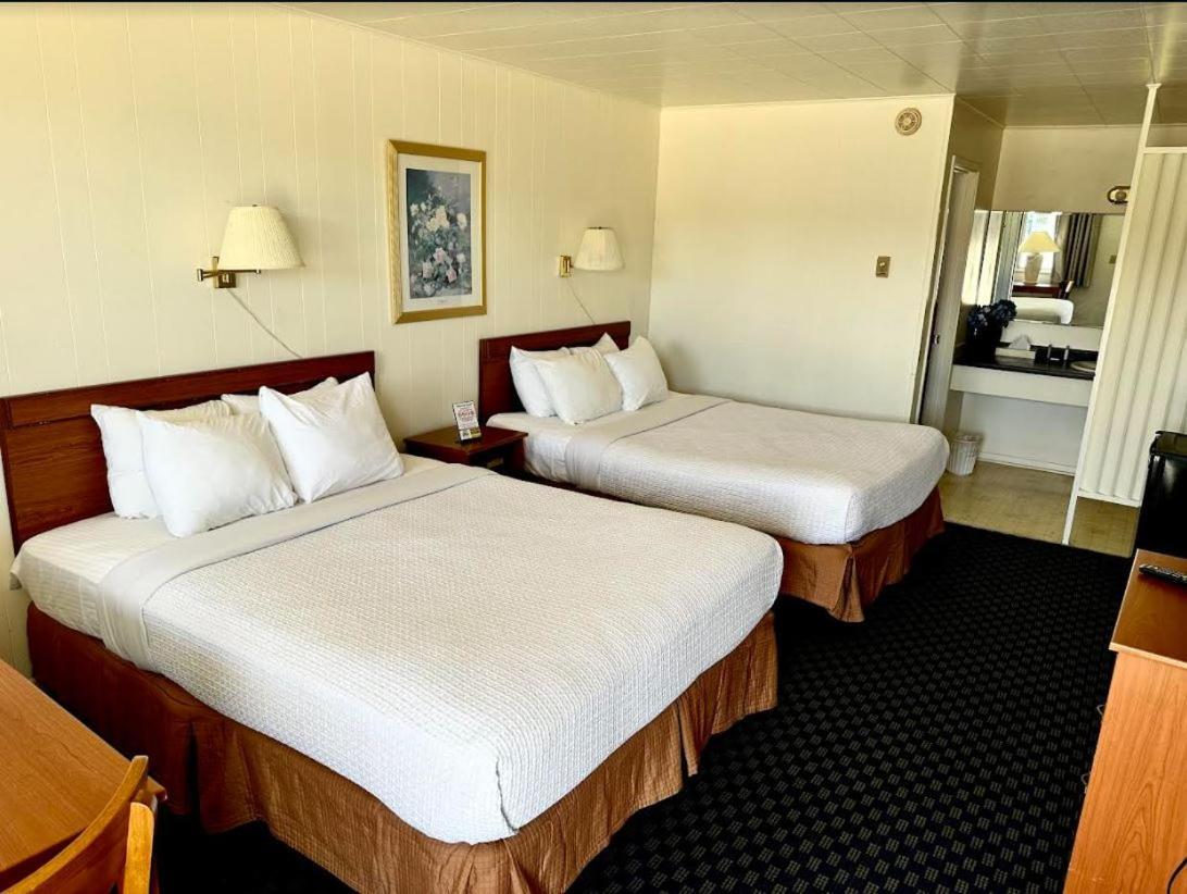 North Winds Motel Mackinaw City Bagian luar foto