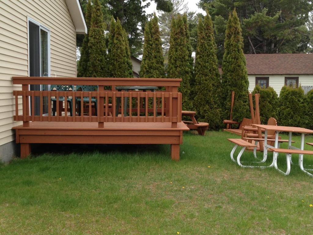 North Winds Motel Mackinaw City Bagian luar foto